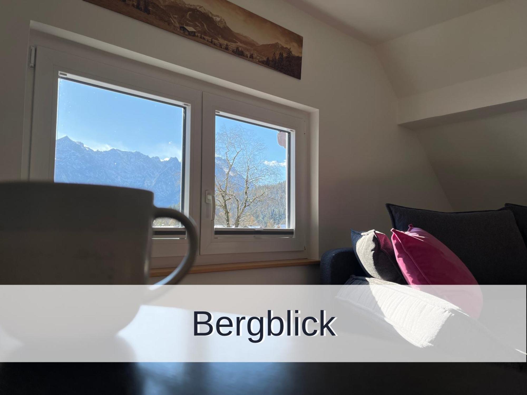 Ferienwohnung Rambold Wettersteinwand Garmisch-Partenkirchen Luaran gambar